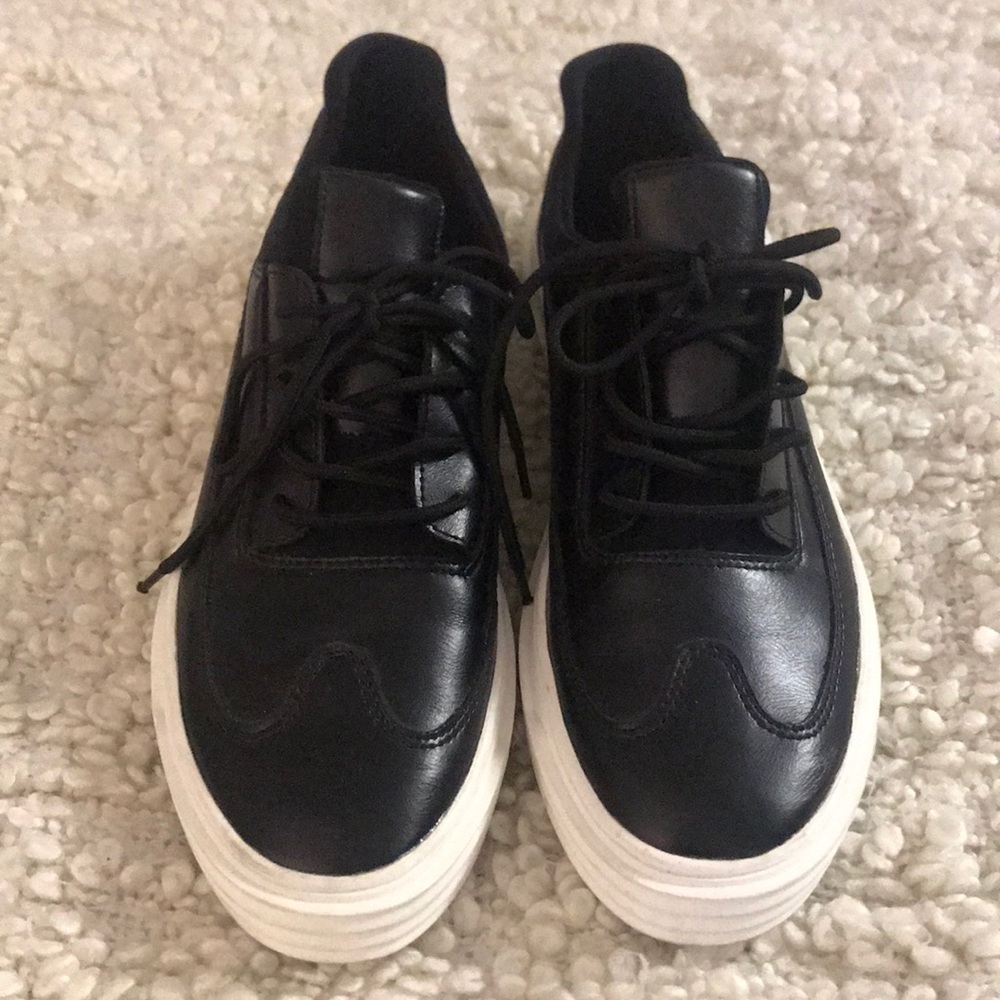 Men’s casual athletic comfortable shoes 👞 👟